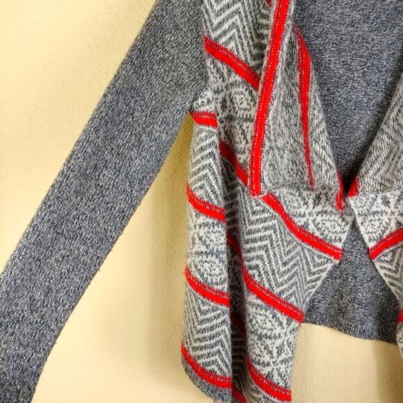 American Eagle Outfitters open front sweater knit cardigan red gray Fair Isle - Picture 7 of 8